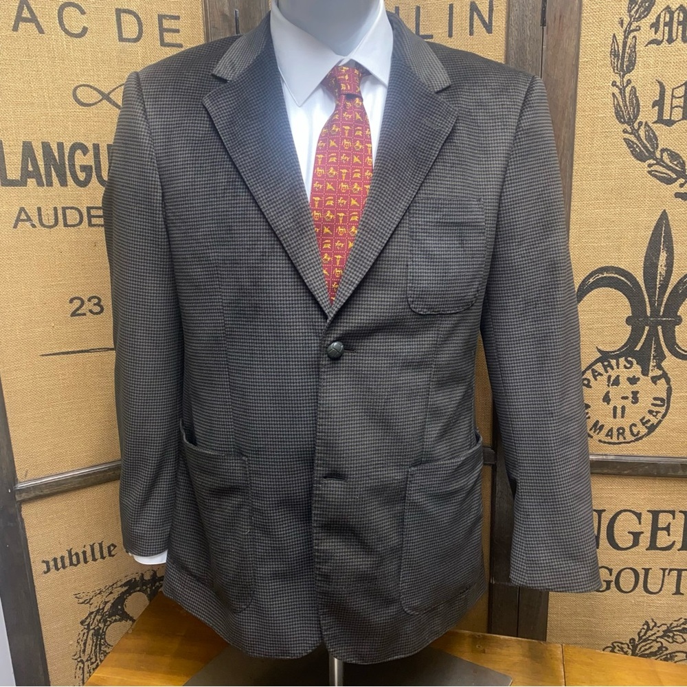 Pancaldi Men’s Velvet Blazer, EU 48R (US Equivalent 38R)
